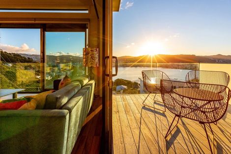 Photo of property in 51 The Crescent, Roseneath, Wellington, 6011