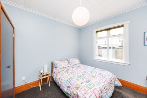 Photo of property in 28 Thames Street, Rongotea, 4476