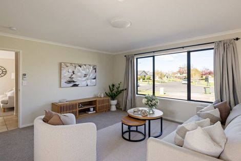 Photo of property in 11 Hampstead Way, Rototuna North, Hamilton, 3210
