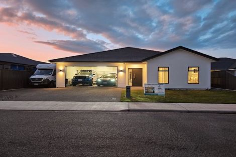 Photo of property in 27 Arihi Crescent, Frimley, Hastings, 4120