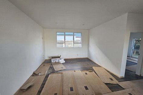 Photo of property in 25 Buckingham Crescent, Manukau, Auckland, 2025