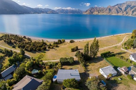 Photo of property in 246 Lakeview Terrace, Lake Hawea, 9382