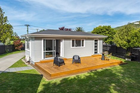 Photo of property in 27 Bishopsworth Street, Hillsborough, Christchurch, 8022