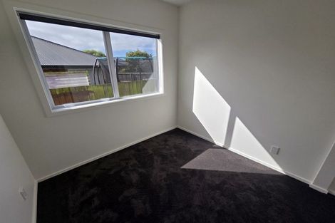 Photo of property in 5 Kawaka Street, Riccarton, Christchurch, 8041