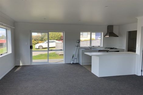 Photo of property in 7 Jellicoe Street, Te Puke, 3119