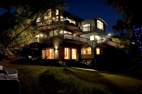 Photo of property in 60 Palmerston Road, Birkenhead, Auckland, 0626