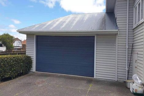 Photo of property in 18 Jasper Avenue, Mount Roskill, Auckland, 1041