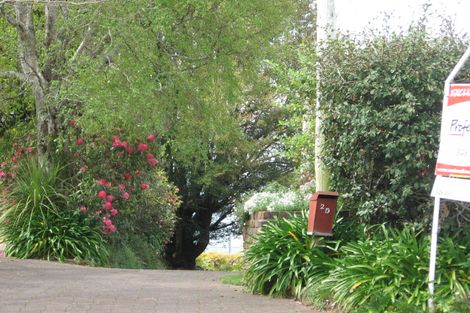 Photo of property in 25 Grand Vue Road, Kawaha Point, Rotorua, 3010
