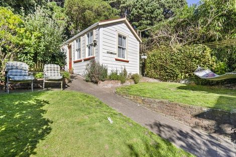 Photo of property in 29 Scarborough Terrace, Mount Victoria, Wellington, 6011