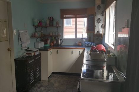 Photo of property in 100 Rangituhi Crescent, Takapuwahia, Porirua, 5022