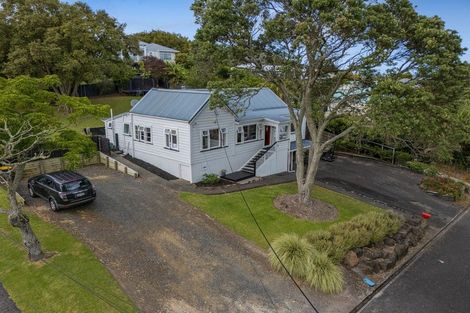 Photo of property in 3 Gow Street, Helensville, 0800