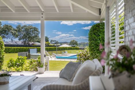 Photo of property in 287 Clifton Road, Whitford, Howick, 2571