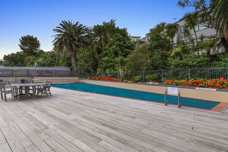 Photo of property in 2c/7-11 Bute Road, Browns Bay, Auckland, 0630