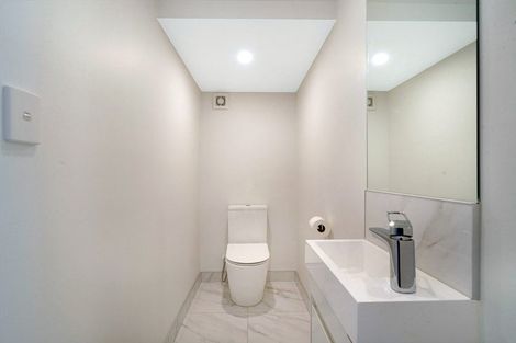 Photo of property in 24b Pipitea Place, Massey, Auckland, 0614