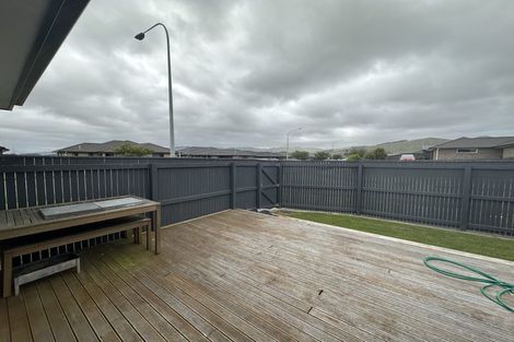 Photo of property in 190 Pacific Drive, Fitzherbert, Palmerston North, 4410