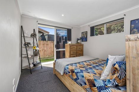 Photo of property in 27 Waterside Drive, Pyes Pa, Tauranga, 3112