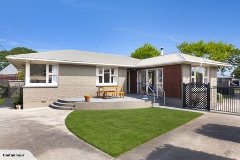 Photo of property in 20 Blossomdale Place, Bishopdale, Christchurch, 8053