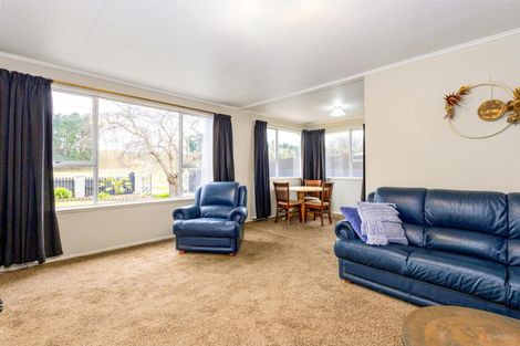 Photo of property in 39 Queen Street, Pareora, 7912