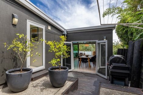 Photo of property in 37 Margaret Avenue, Havelock North, 4130