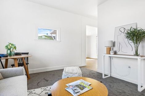 Photo of property in 1/19 Montreal Street, Sydenham, Christchurch, 8023