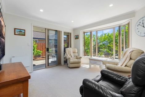 Photo of property in 120 Doncaster Drive, Papamoa Beach, Papamoa, 3118