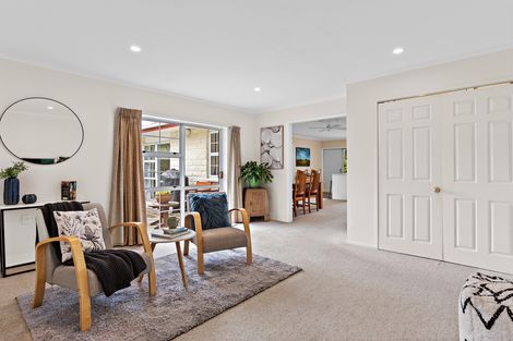 Photo of property in 71 Frederick Street, Carterton, 5713