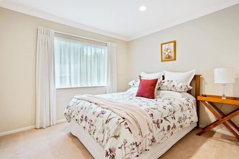 Photo of property in 27 Riverstone Road, Te Atatu Peninsula, Auckland, 0610