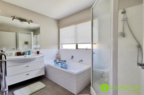 Photo of property in 2/8 Nile Road, Milford, Auckland, 0620