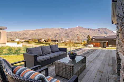 Photo of property in 26 Westview Road, Wanaka, 9305