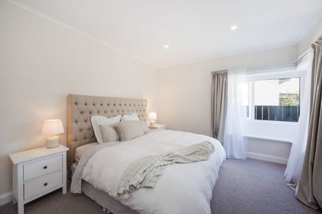 Photo of property in 8 Karaka Street, Hokowhitu, Palmerston North, 4410