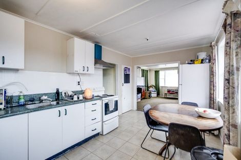 Photo of property in 310 Lowe Street, Camberley, Hastings, 4120