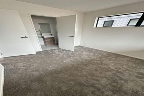 Photo of property in 73 Tahuhu Road, Mount Wellington, Auckland, 1062