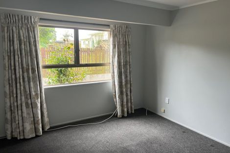 Photo of property in 2/40 Gills Avenue, Papakura, 2110