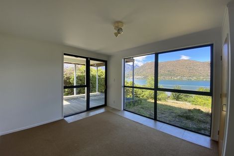 Photo of property in 8b Cresta Lane, Frankton, Queenstown, 9300