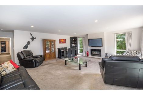 Photo of property in 78a Daniels Road, Redwood, Christchurch, 8051