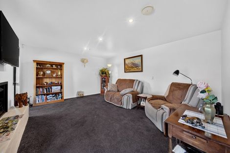 Photo of property in 20 Baltic Place, Northwood, Christchurch, 8051