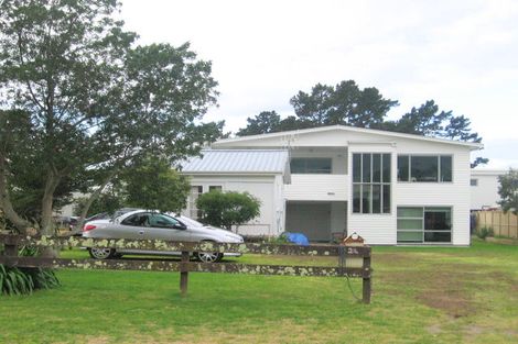 Photo of property in 214 Mary Road, Whangamata, 3620
