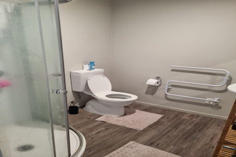 Photo of property in 470a Barbadoes Street, Edgeware, Christchurch, 8013