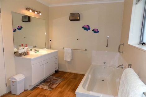 Photo of property in 14 Silverstream Place, Waihi, 3610