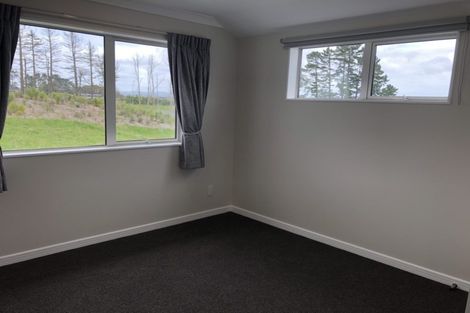 Photo of property in 80 Jeroboam Loop, Kumeu, 0810
