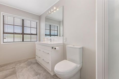 Photo of property in 1/34 Takapu Street, Henderson, Auckland, 0612
