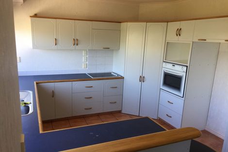 Photo of property in 17 Highcroft Place, Welcome Bay, Tauranga, 3112