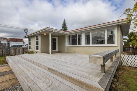 Photo of property in 22 Ward Street, Raetihi, 4632