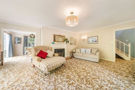 Photo of property in 32 Crowther Road, Wainuiomata, 5373