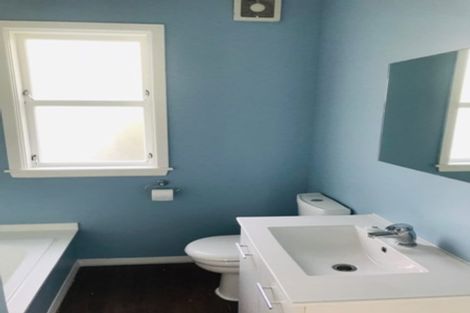 Photo of property in 17 Winchester Avenue, Pinehaven, Upper Hutt, 5019