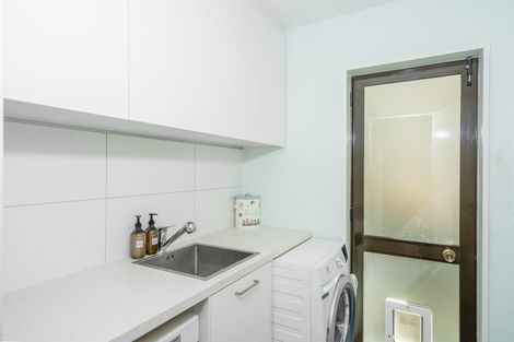 Photo of property in 6b Highgate Avenue, Merivale, Christchurch, 8014