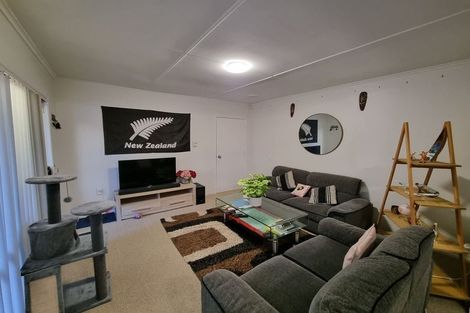 Photo of property in 6a Dennis Road, Papatoetoe, Auckland, 2025