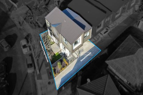 Photo of property in 38a Dale Crescent, Pakuranga, Auckland, 2010