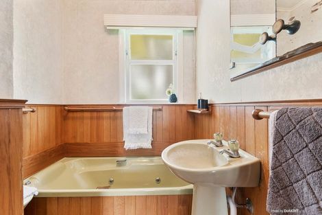 Photo of property in 10 Whanganui Street, Miramar, Wellington, 6022