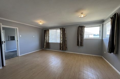 Photo of property in 172 Springs Road, Hornby, Christchurch, 8042
